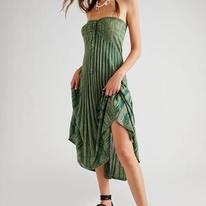 Free People Silvia Sweater Convertible Maxi Skirt in Green - M
